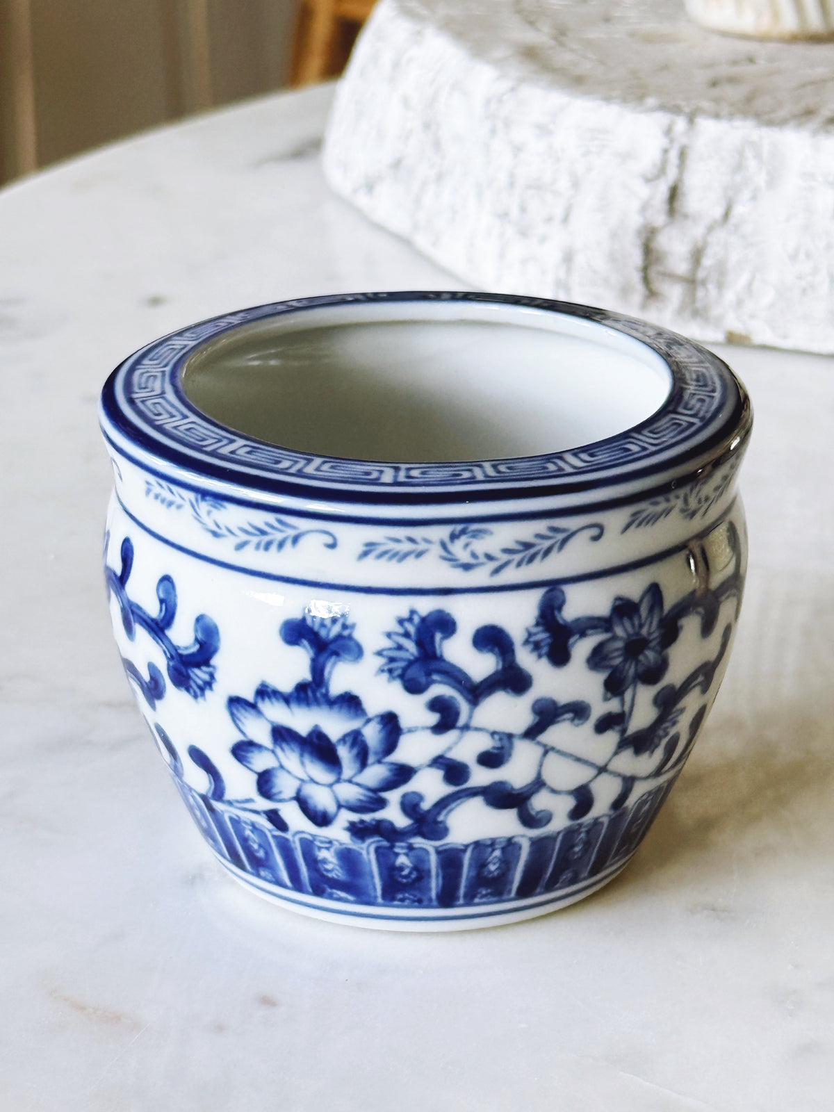 Chinese Blue White Floral Small Planter