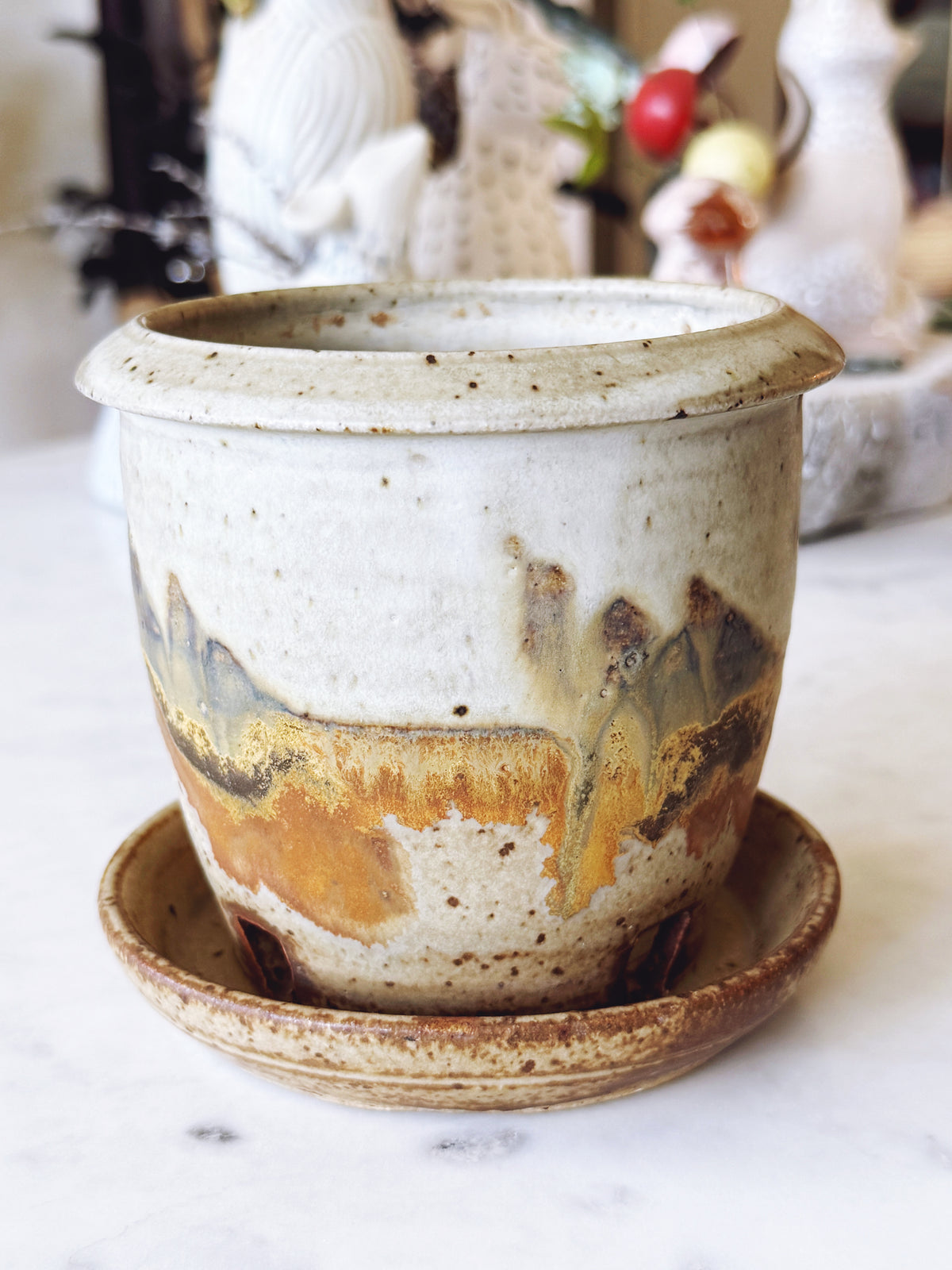 Handmade Vintage Studio Pottery Planter 4"